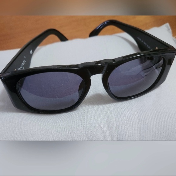 Vintage Chanel double CC Matte Black - Picture 8 of 8